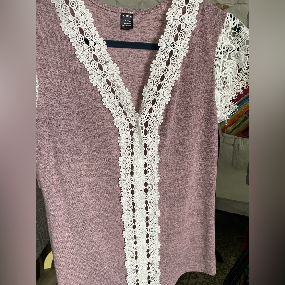Mauve blouse with lace detail
